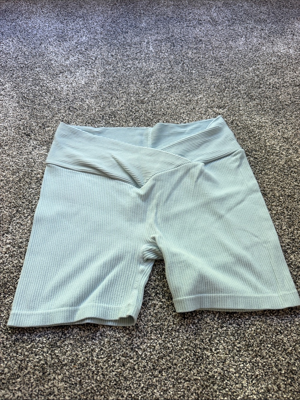 Seamless High-Waist Ribbed Bike Shorts - Light Mint